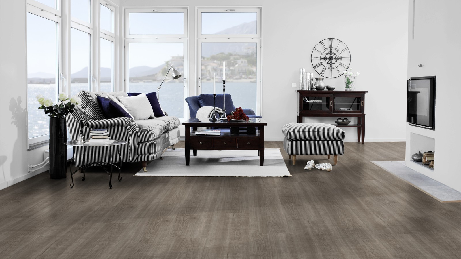 Tarkett Design flooring iD Inspiration Loose-Lay Grey Sawn Oak Plank
