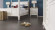 Wineo Vinyle 800 Tile XXL Solid Taupe en aspect Carrelage Chanfreins à coller Wineo Vinyle 800 Tile XXL Solid Taupe en aspect Carrelage Chanfreins à coller