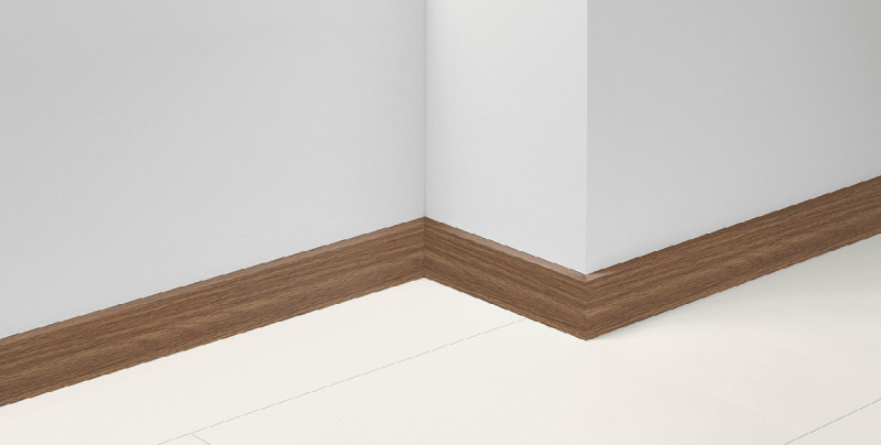 Parador Plinthe SL 18 Chêne D002 main product photo