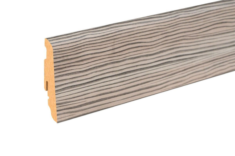 Plinthe assortie de 6 cm de haut en pin FOKI073 240 cm main product photo