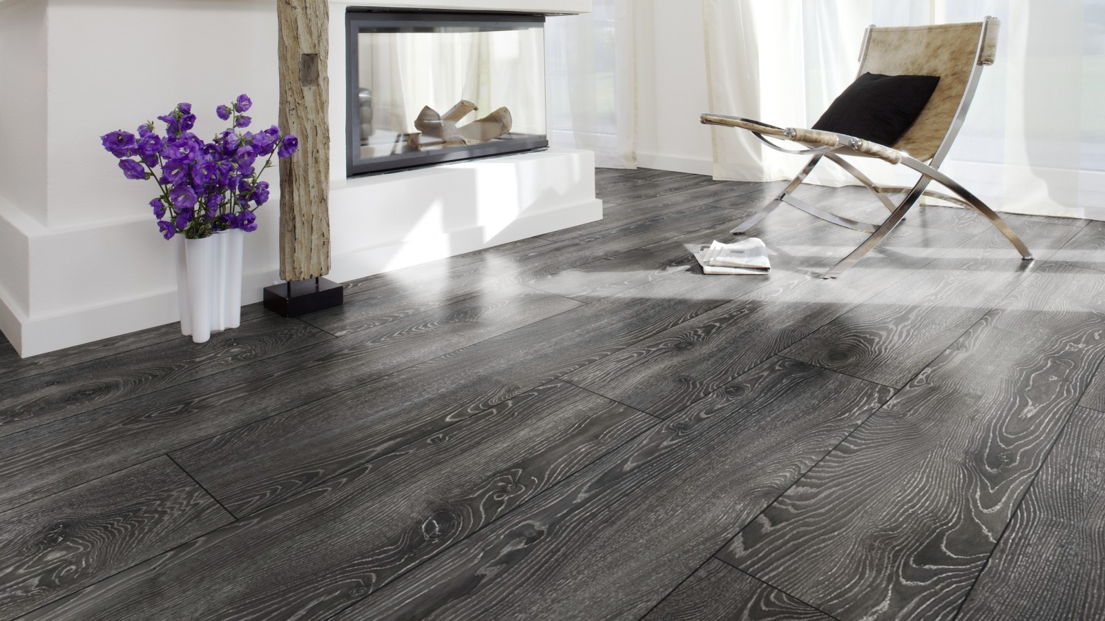 Laminate Wide Plus Highland Oak Black D4798 1-strip 4V Width 244mm