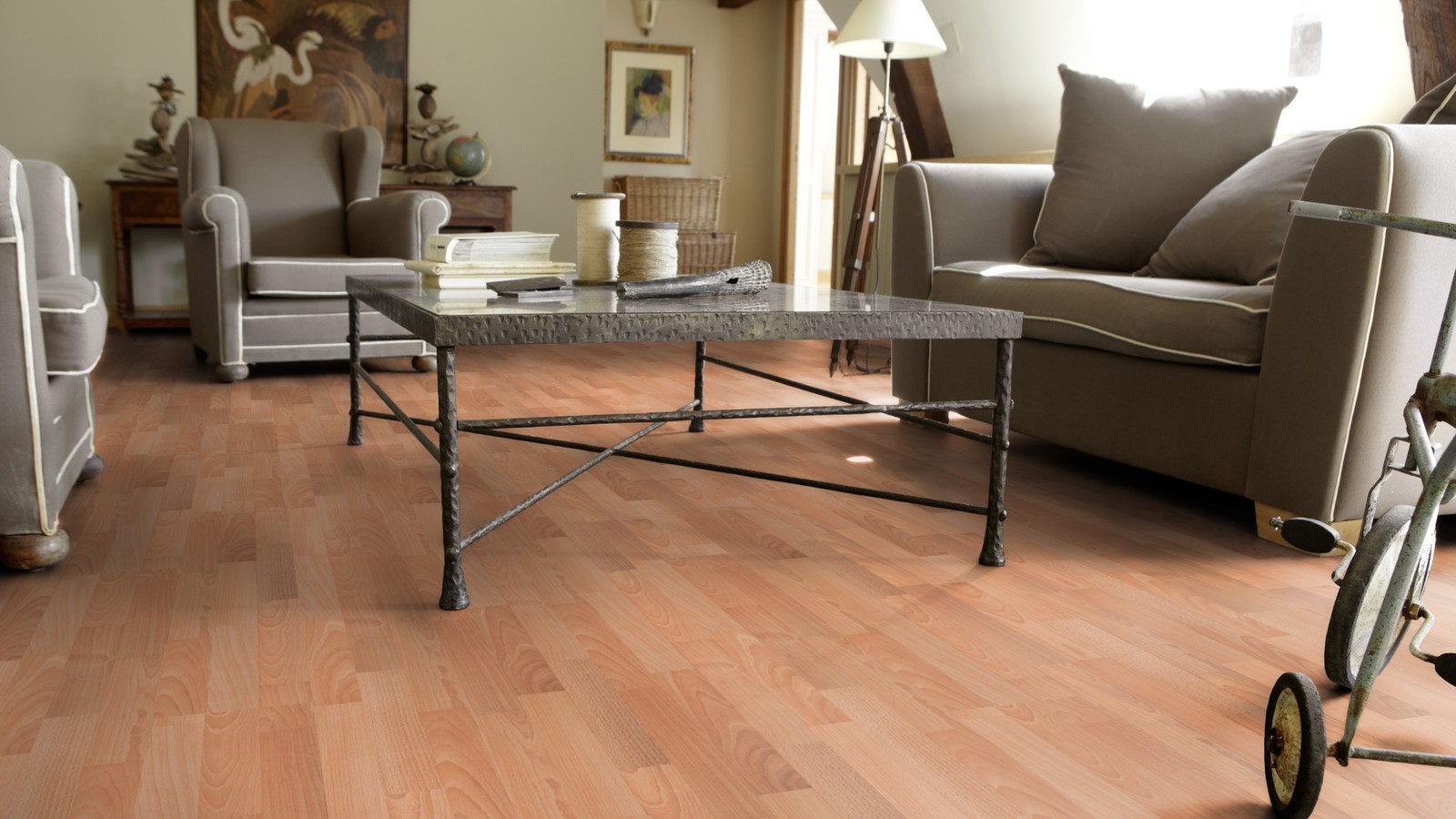 Tarkett Laminat Essentials 832 Buche mittel 3-Stab-Schiffsboden