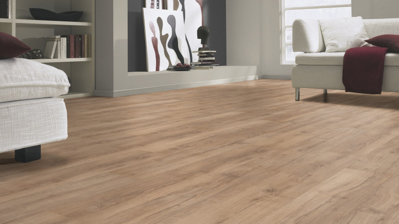 Tarkett Laminat Essentials 832 Eiche karamell Landhausdiele main product photo