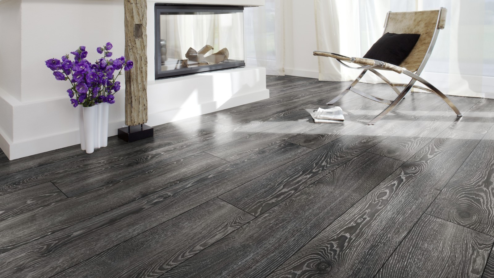 Laminat Wide Hightland Eiche Schwarz D4798 1-Stab Landhausdiele 4V Breite 188mm