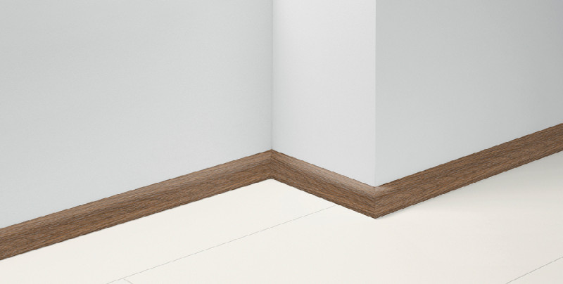 Parador Plinthe SL 2 chêne D012 main product photo