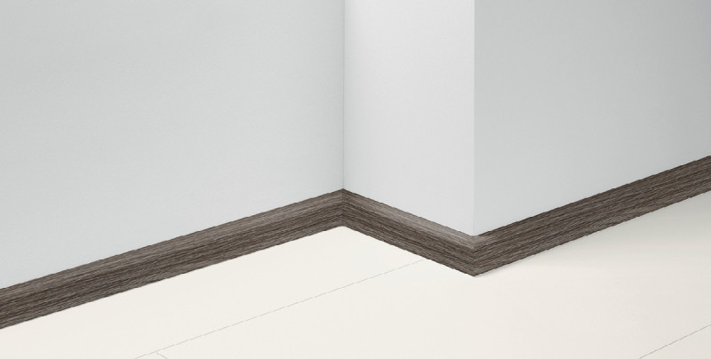 Parador Plinthe SL 2 chêne D018 main product photo