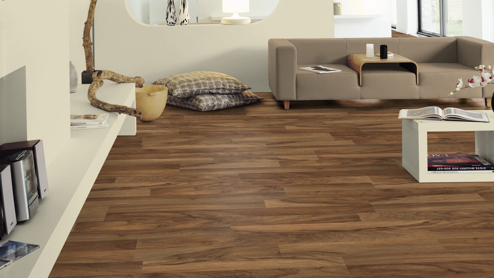 Tarkett Laminat Essentials 832 Nussbaum Europa 2-Stab