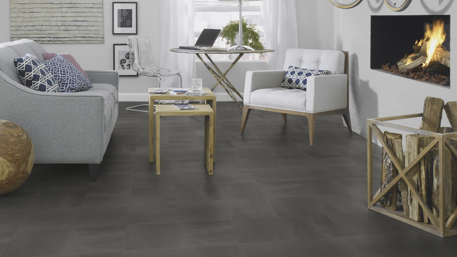 Tarkett Vinyl flooring Starfloor Ceramic Black Venezia Tile