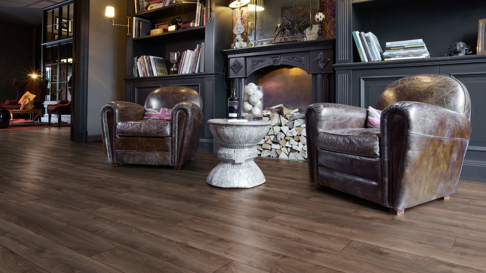 Laminate Wide Macro Oak Brown D4791 1-strip 4V Width 188mm