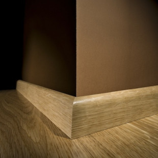 Wicanders skirting board structure