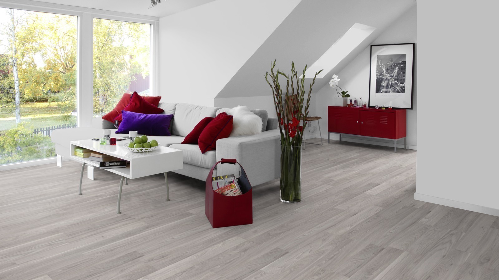 Tarkett Laminat Essentials 832 Nussbaum Misty hell 2-Stab