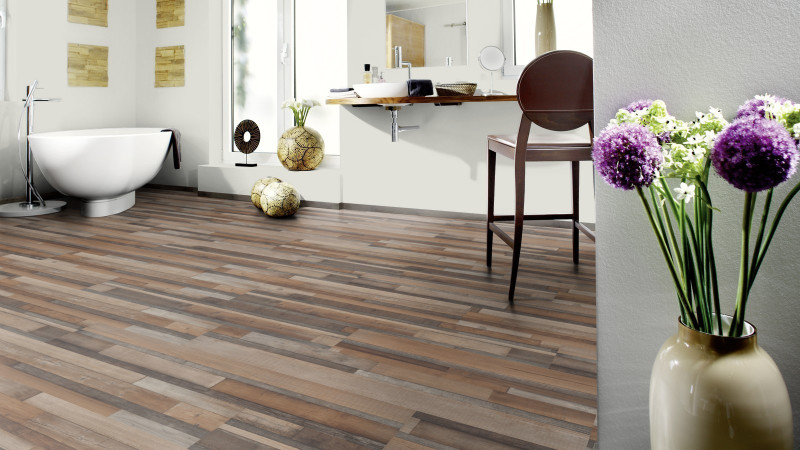 Wineo Laminate 300 Jalopy Fine-strip main product photo