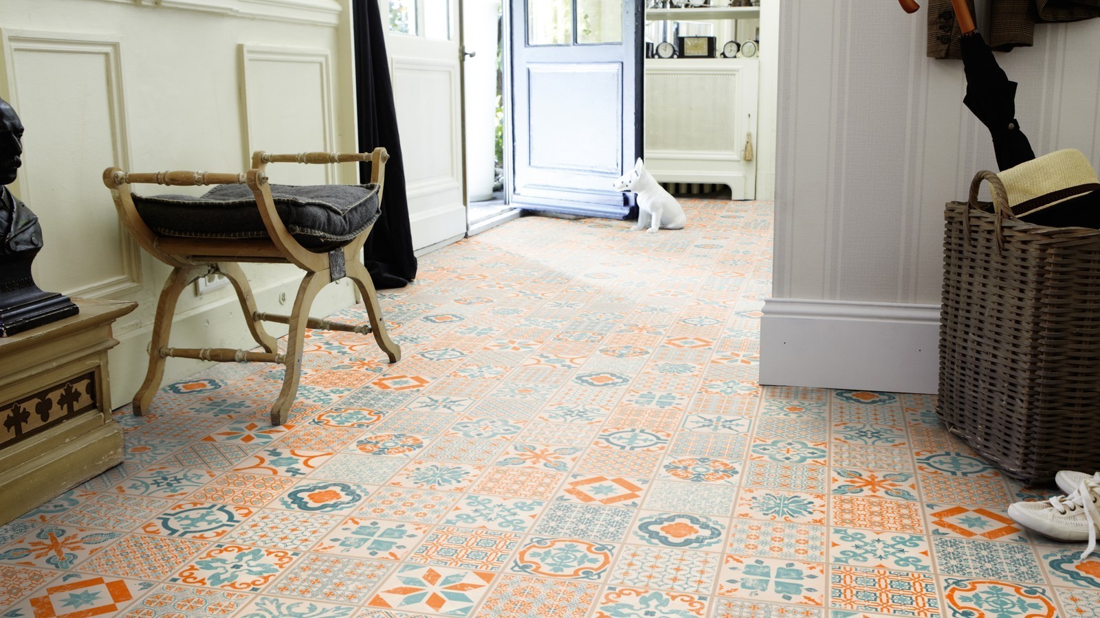 tarkett starfloor retro orange blue