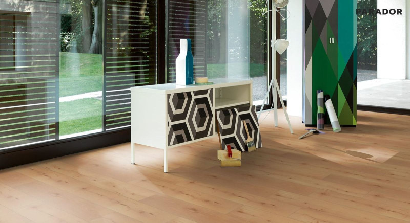 Suelo laminado de Parador Classic 1050 Haya Lama ancha 4V main product photo