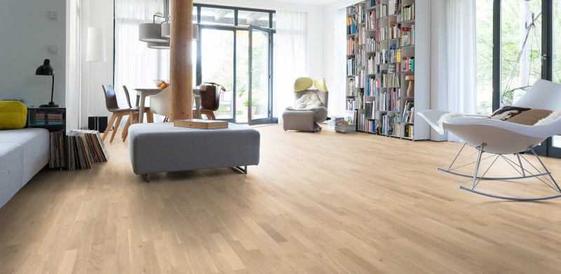 HARO Parquet 4000 Oak Light White Family permaDur 3-strip main product photo