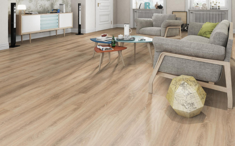 Egger Home Design flooring Design+ Oak rough-cut brown 1-strip 4V main product photo