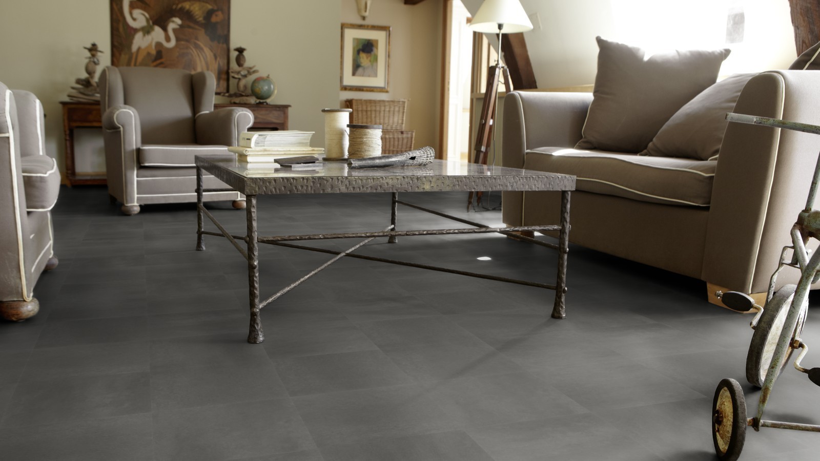 Tarkett Vinyl flooring Starfloor Ceramic Black Venezia Tile