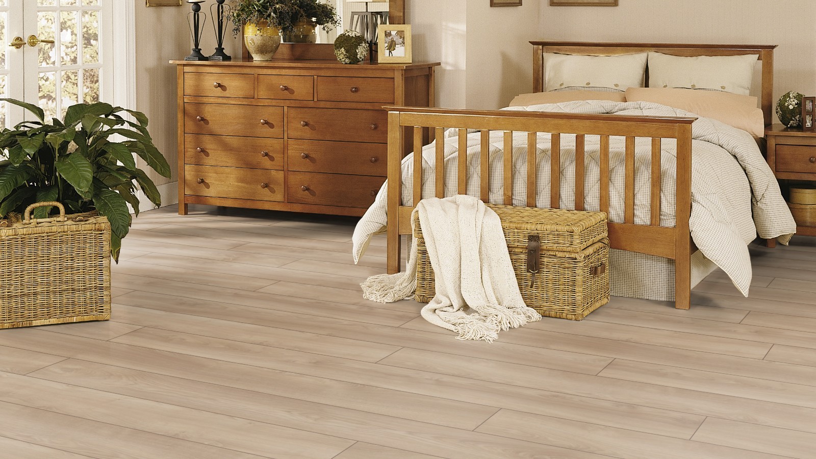 Laminate Wide Macro Oak Light D4752 1-strip 4V Width 188mm