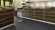 Suelo Vinilo Wineo 800 Tile XL Sólido Negro con aspecto de baldosa borde biselado para pegar