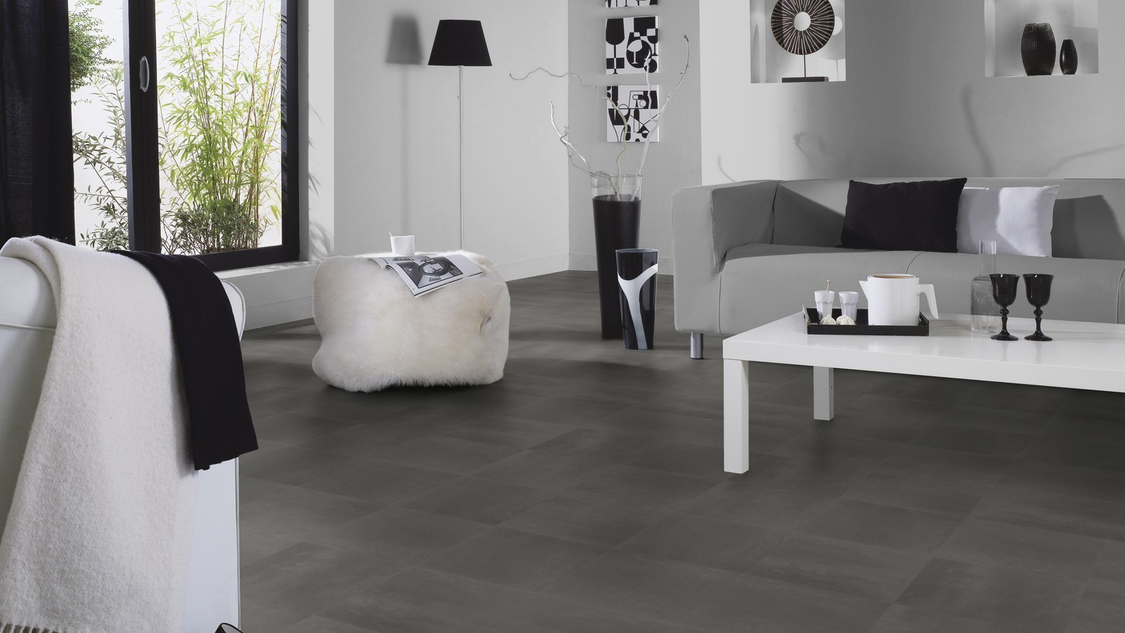 Tarkett Vinyl flooring Starfloor Ceramic Black Venezia Tile