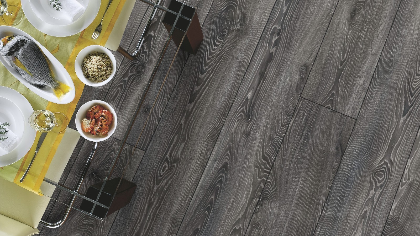 Laminate Wide Plus Highland Oak Black D4798 1-strip 4V Width 244mm