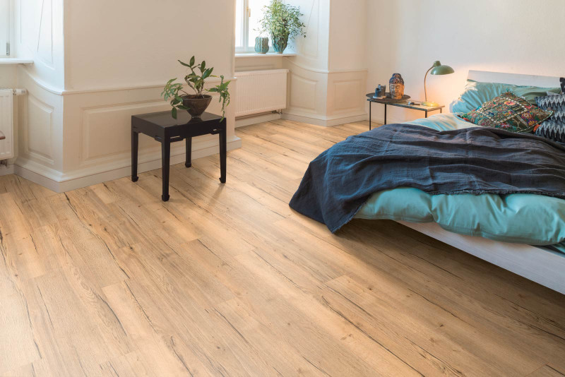 Egger Home Organic flooring 8/31 Classic Halifax oak EHC011 1-strip 4V main product photo