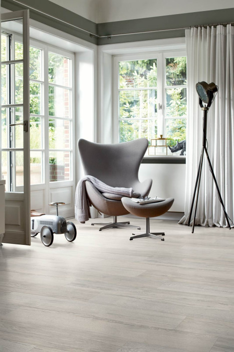 Egger Home Laminate 8/32 Classic Grey Elva oak 1-strip 4V main product photo