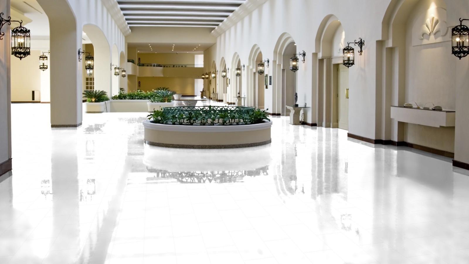 Laminate Blue Line Uni White D2935 High Gloss Tile look 4V