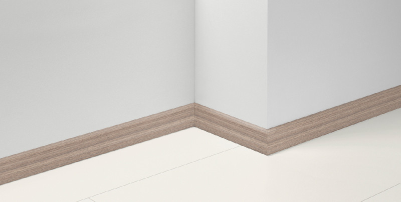Parador Plinthe SL 4 teck D001 main product photo