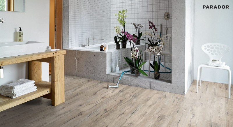 Parador Laminat Trendtime 1 Eiche Century Geseift Stabdiele 4V main product photo