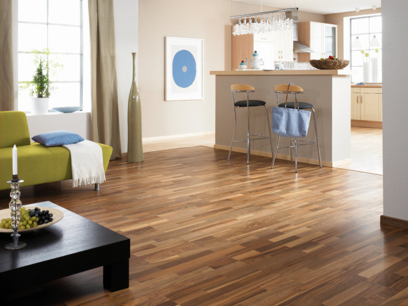 Tarkett Parquet Viva Walnut 3-strip main product photo