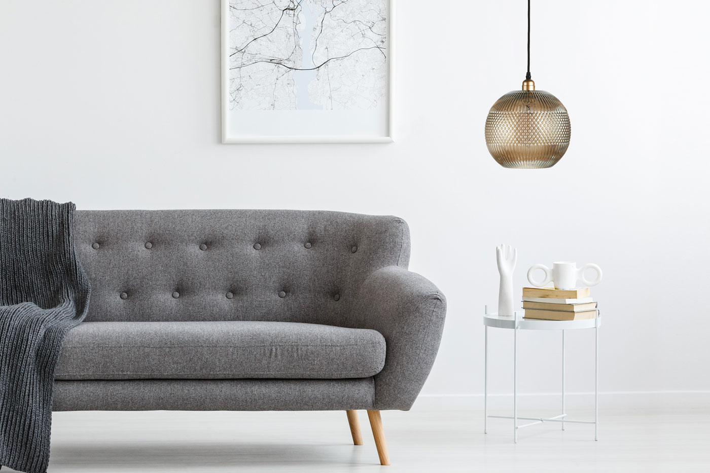 Hängelampe Casual im Moderne Design in Farbe Gold / Grau aus Glas handgefertigt Raum2