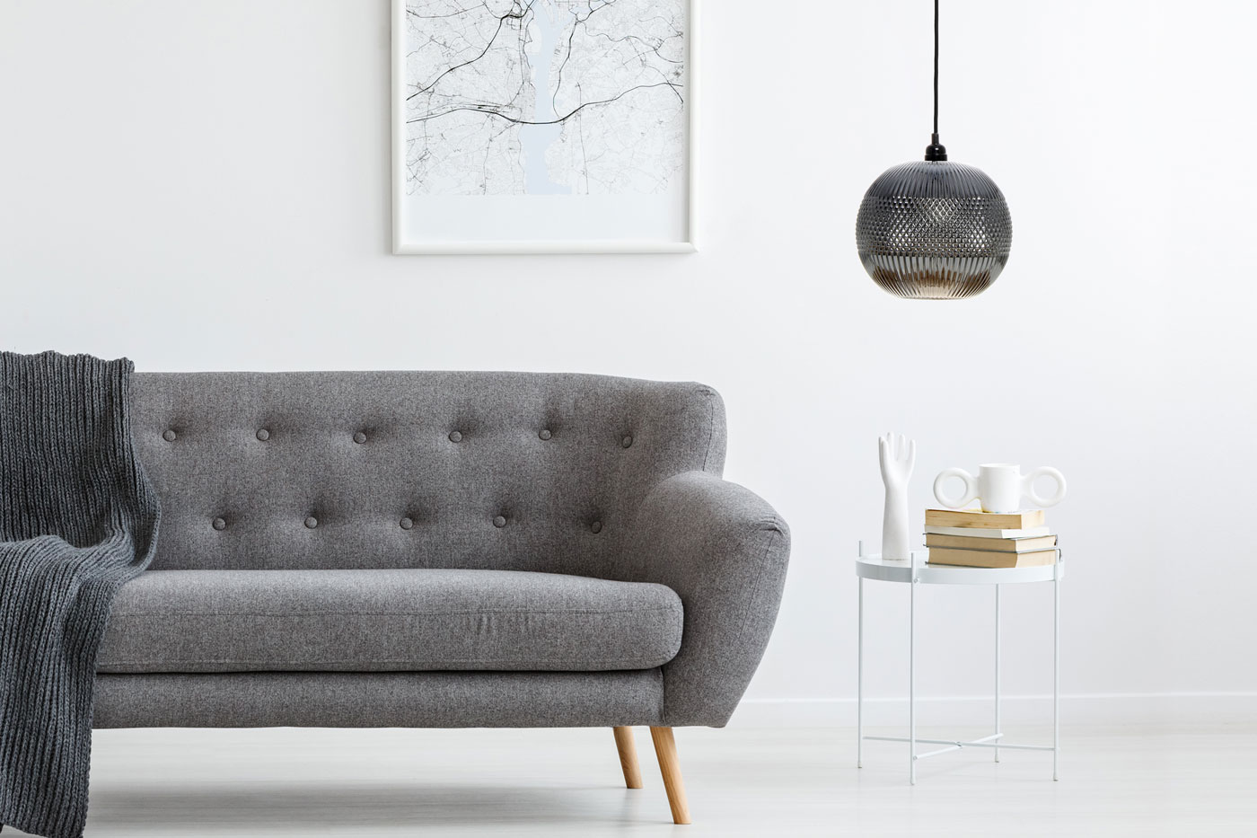 Hängelampe Casual im Moderne Design in Farbe Grau aus Glas handgefertigt Raum2