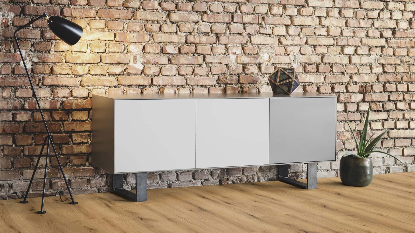 Kings Canyon Laminat Classic Fliesendiele Aqua Samurai Eiche Giulia 1-Stab Landhausdiele Raum5