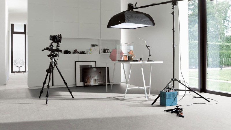 Parador Stratifié Trendtime 5 Béton Ornament gris clair Grand carrelage 4V main product photo