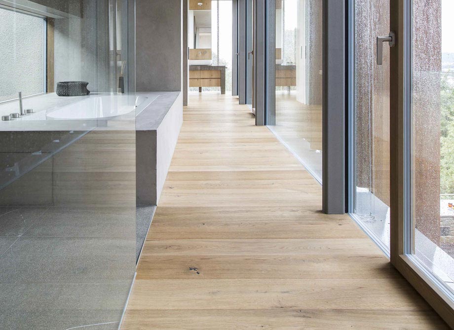 Admonter Parkett FLOORs Eiche Stone Rustic gebürstet 1-Stab Landhausdiele 4V 192x2000 Raum5