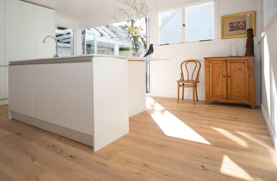 Admonter Parkett FLOORs Eiche Stone Rustic gebürstet 1-Stab Landhausdiele 4V 192x2400 Raum4