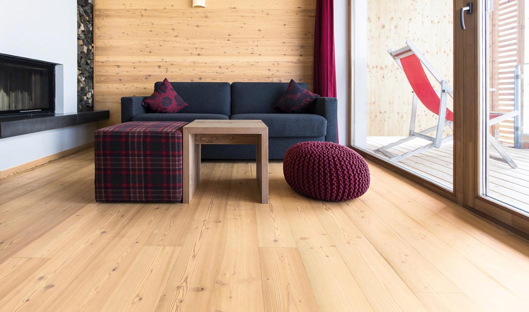 Admonter Parkett FLOORs Lärche Weiss Naturelle gebürstet 1-Stab Landhausdiele 4V 161x1850 Raum6