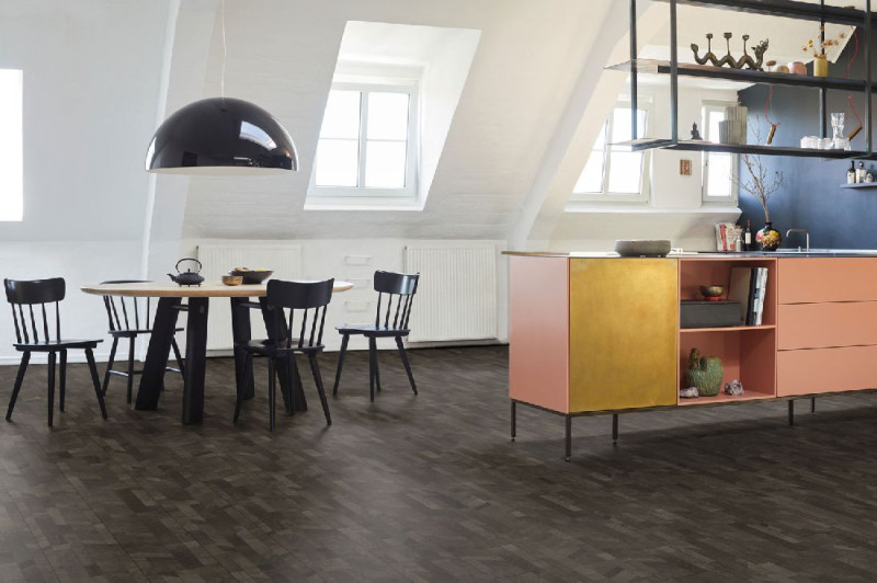 Suelo de diseño de Parador Modular ONE Cross Cut Black Aspecto de plancha individual 4V main product photo