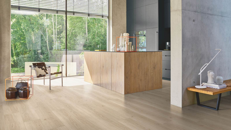 Parador Laminate Hydron 600 Oak Studioline sanded Broad wide plank 4V main product photo