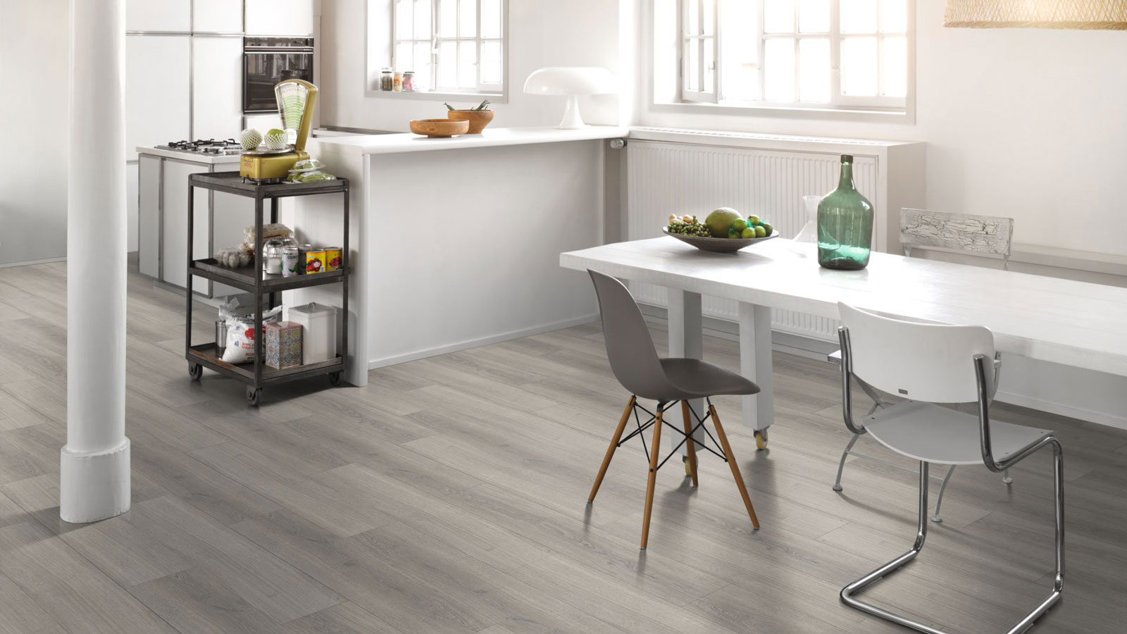 Parador Laminat Hydron 600 Eiche Studioline Lichtgrau Breite Landhausdiele 4V Raum3