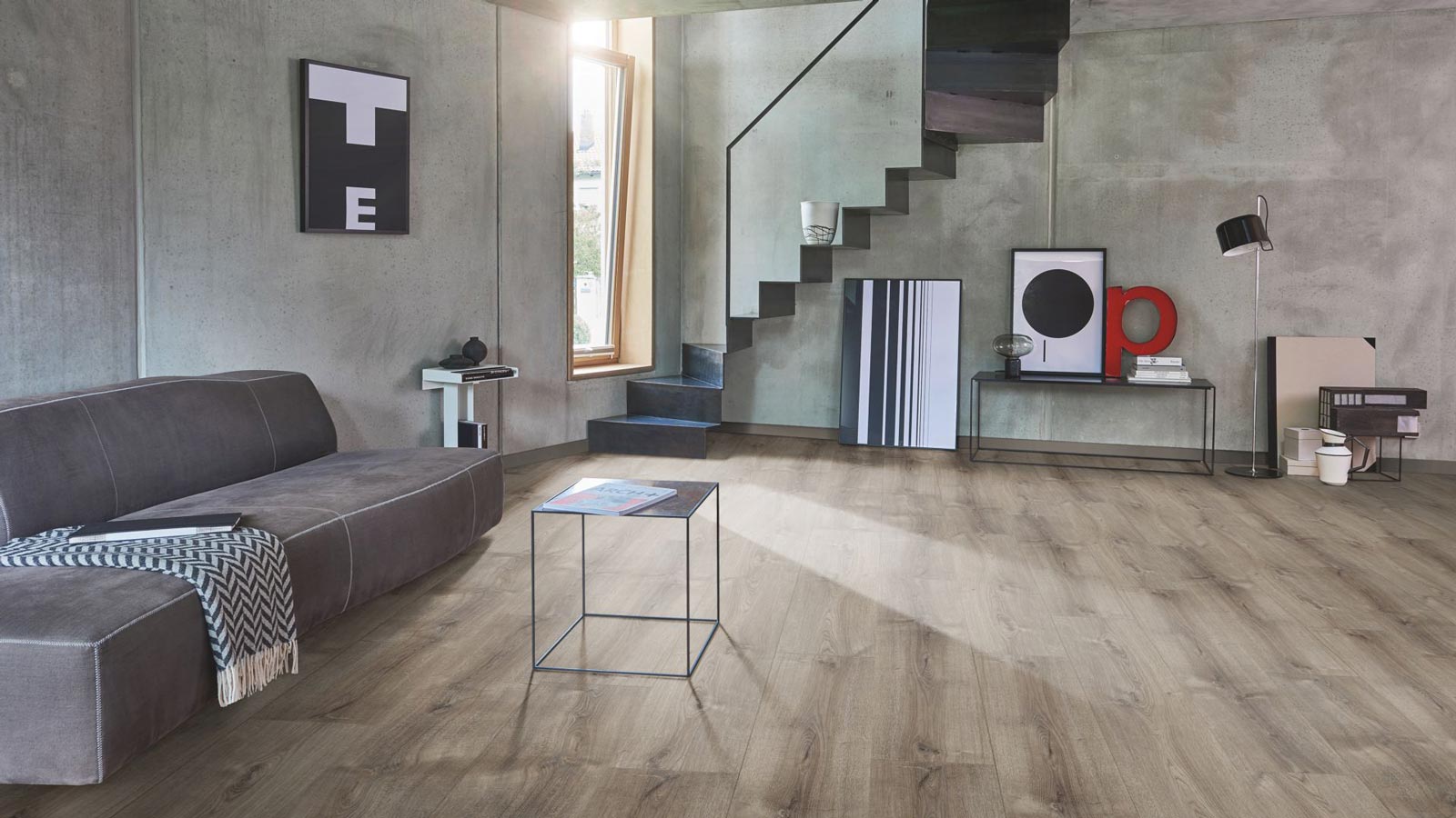 Parador Laminat Hydron 600 Eiche Valere dunkel-gekälkt Breite Landhausdiele 4V Raum4