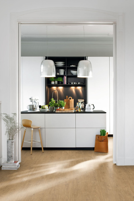 Egger Home Designboden 7.5/33 Classic Berdal Eiche natur EHD033 1-Stab Landhausdiele 4V main product photo