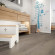 Egger Home Laminat 8/32 Classic Aqua Plus Dark Redmond Oak EHL168 1-Stab Landhausdiele 4V Raum2 Egger Home Laminat 8/32 Classic Aqua Plus Dark Redmond Oak EHL168 1-Stab Landhausdiele 4V Raum2
