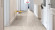 HARO Designboden DISANO LifeAqua Artdesign crema Steinstruktur Piazza 4V Raum4 HARO Designboden DISANO LifeAqua Artdesign crema Steinstruktur Piazza 4V Raum4