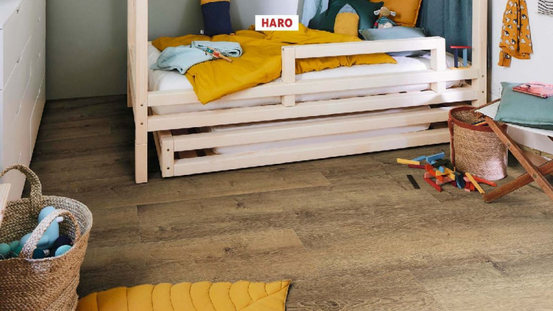 HARO Sol design DISANO LifeAqua Chêne Yorkshire nature tramé 1 frise 4V main product photo
