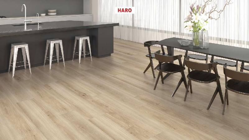 HARO Sol design DISANO Project Chêne lumière tramé 1 frise M4V main product photo