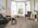 HARO Laminat TRITTY 100 Eiche Emilia samtgrau Landhausdiele 4V authentic soft Raum5 HARO Laminat TRITTY 100 Eiche Emilia samtgrau Landhausdiele 4V authentic soft Raum5