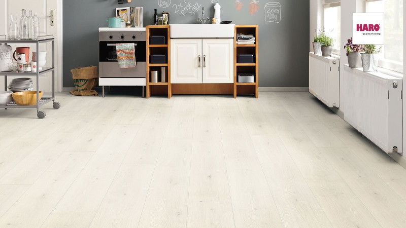 HARO Laminate TRITTY 100 Oak Emilia White Gran Via 4V Silent Pro main product photo
