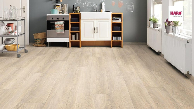 Suelo laminado HARO TRITTY 100 Roble Highland Gran Vía 4V textura mate main product photo